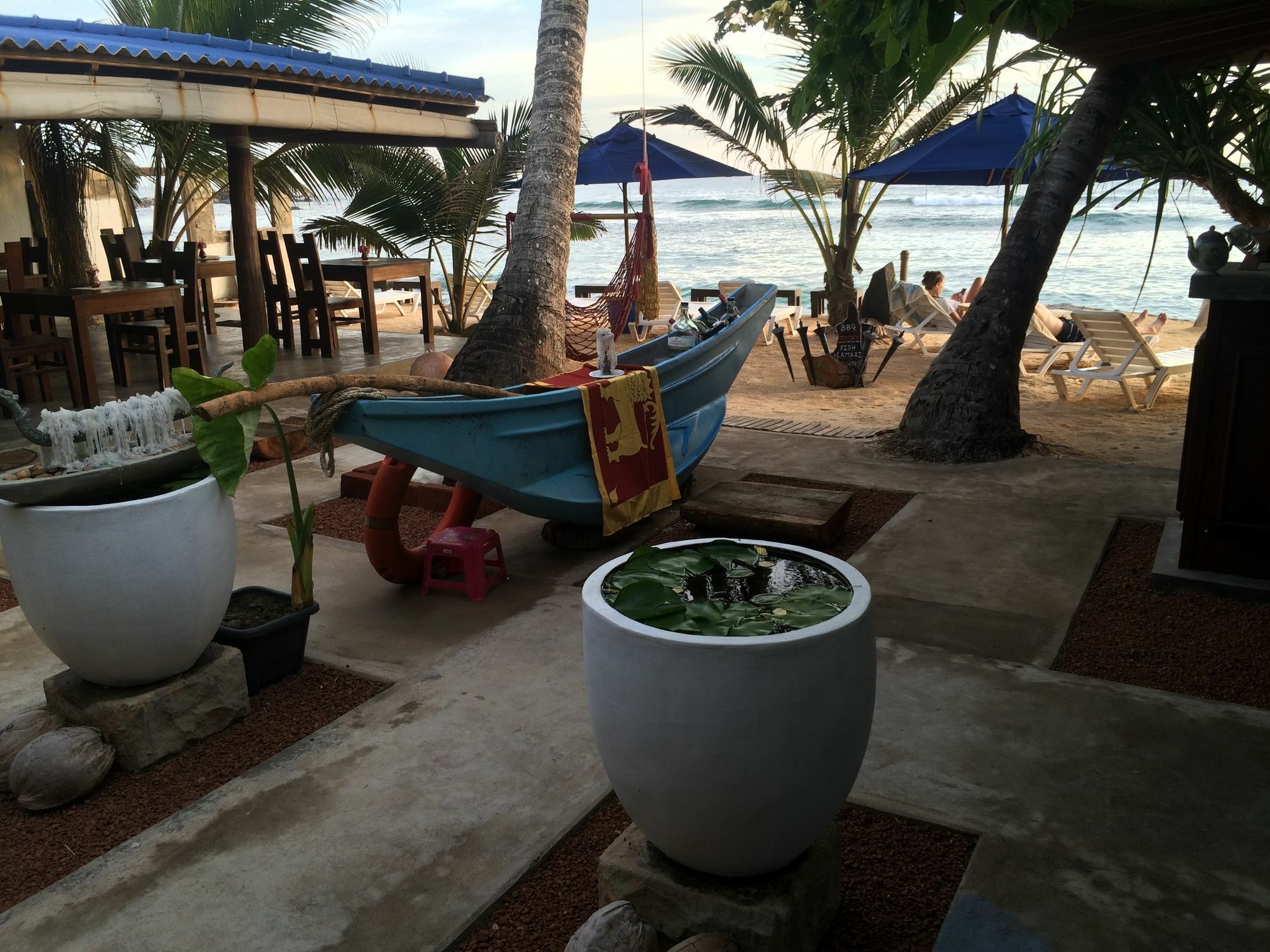 Beach Castle Unawatuna Exteriör bild